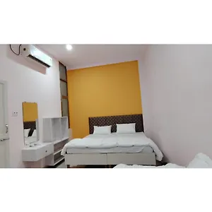  Guest house Shree Puram India